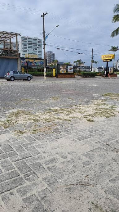 Apto Completo A 1 Quadra Da Praia Da Enseada. Guarujá Buitenkant foto